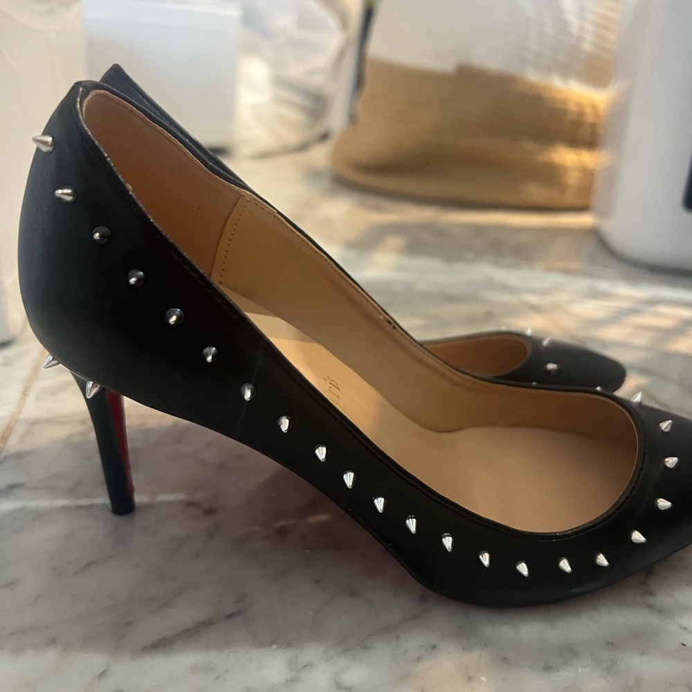 Black heels